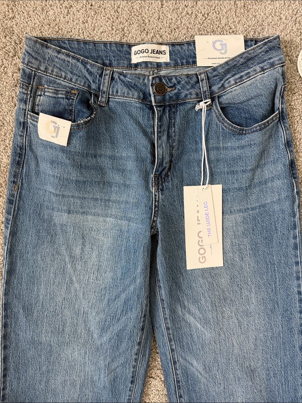 GOGO Women's Blue Wide-Leg Jeans - Picture 2 of 11